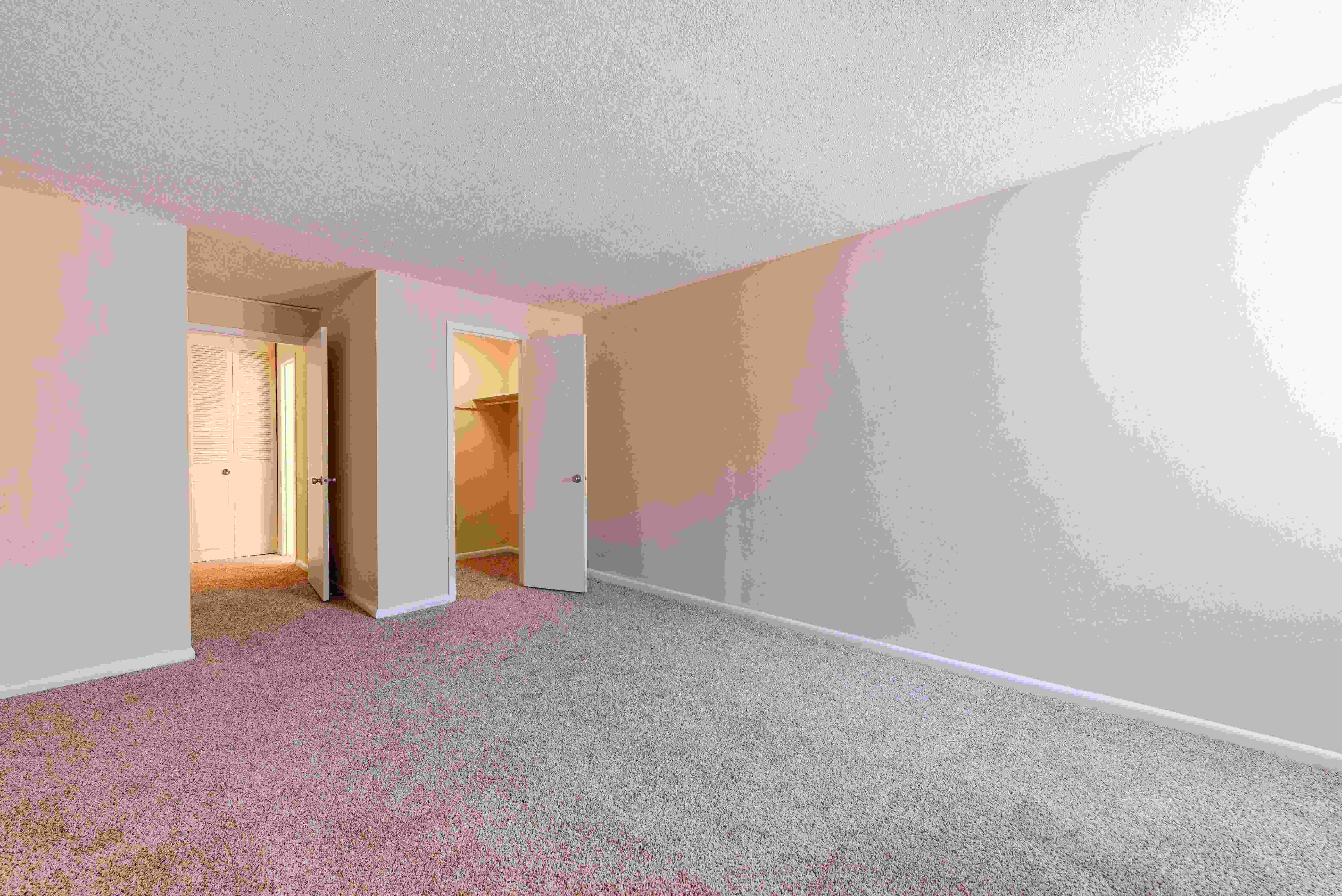 Twin Towers Image 34