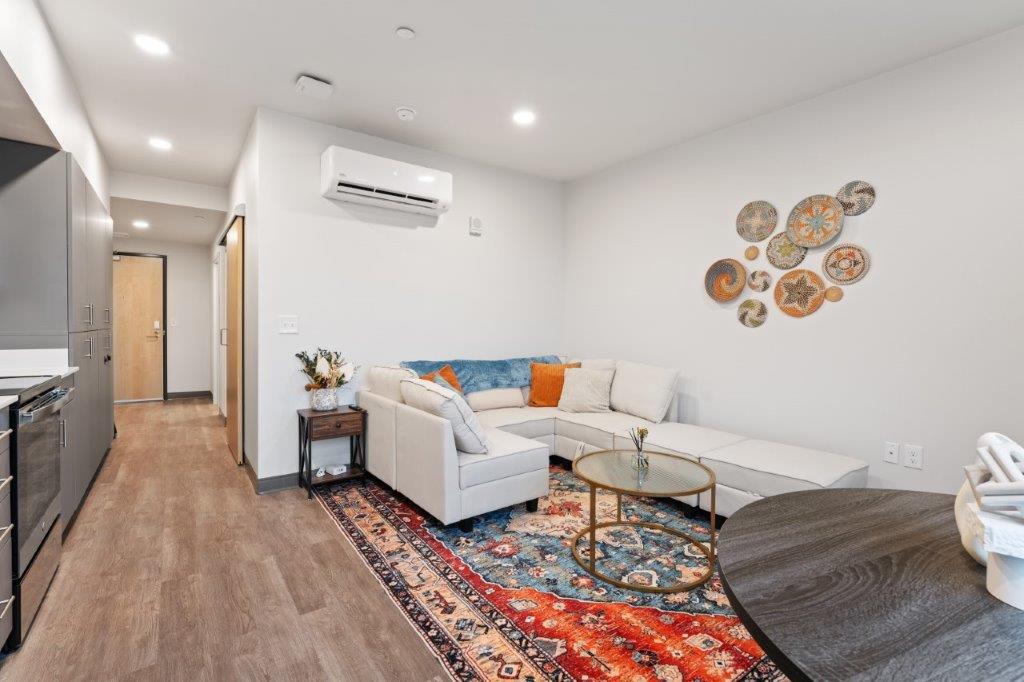 Ironside Apartments Image 35