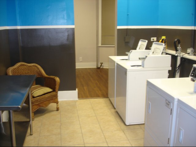 Laundry Room Alt View