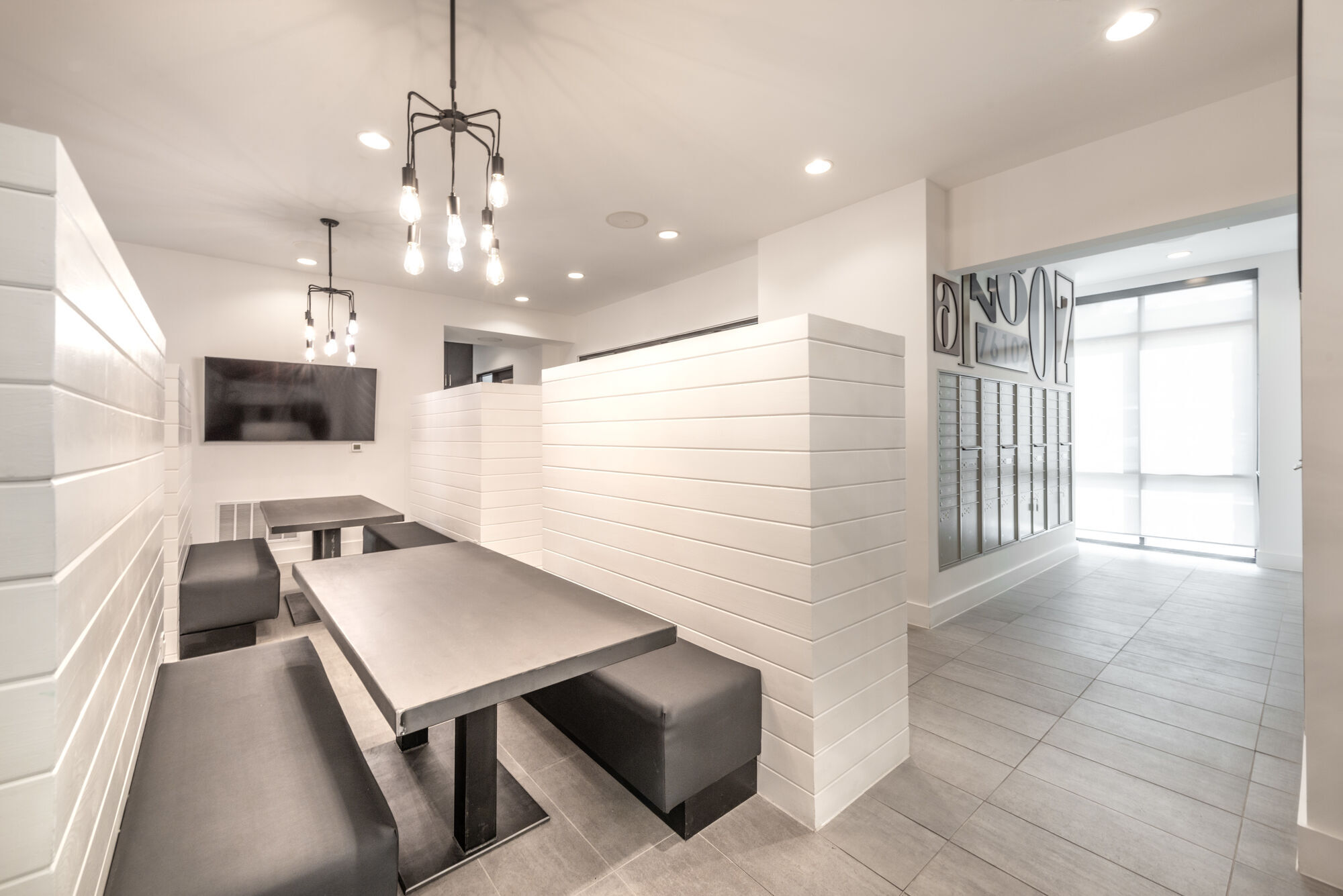 Burnett Lofts Image 11