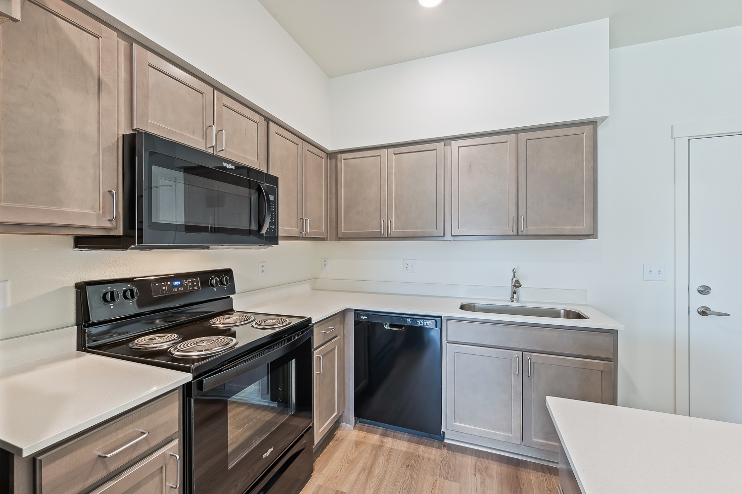 Gateway Apartments Image 6