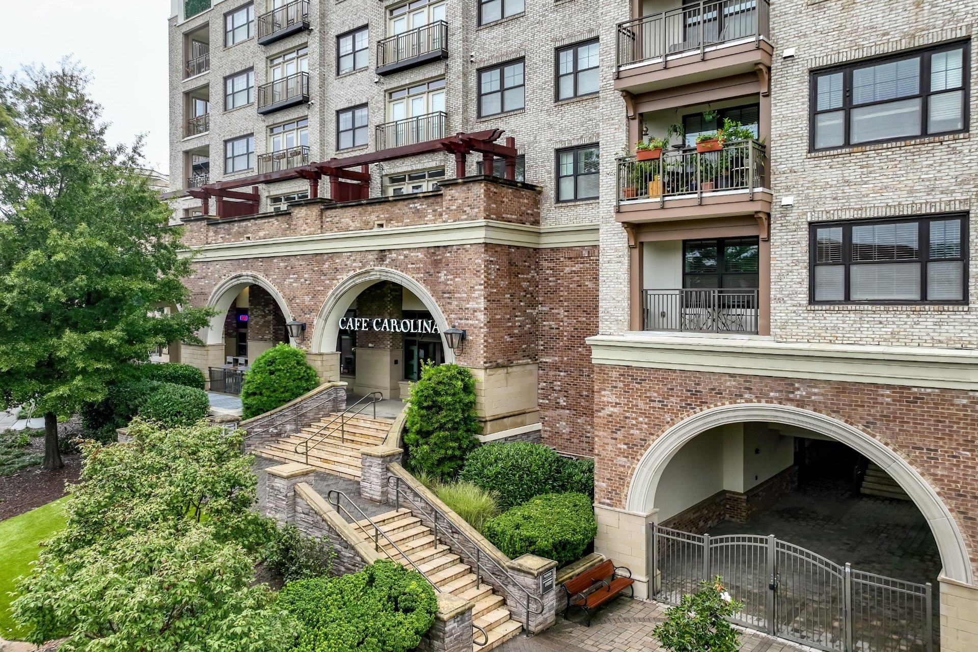 Berkshire Village District Image 30