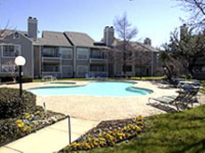 Oaks Of Arlington Image 5