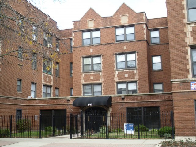 1440-1450 E 52nd Street Image 2