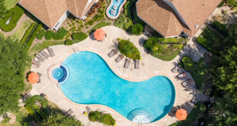 The Lodge at West Oaks Image 2