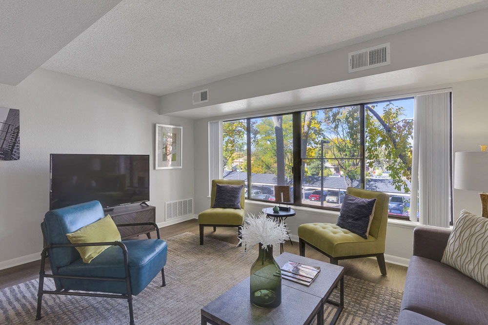 Colorado Station Image 2