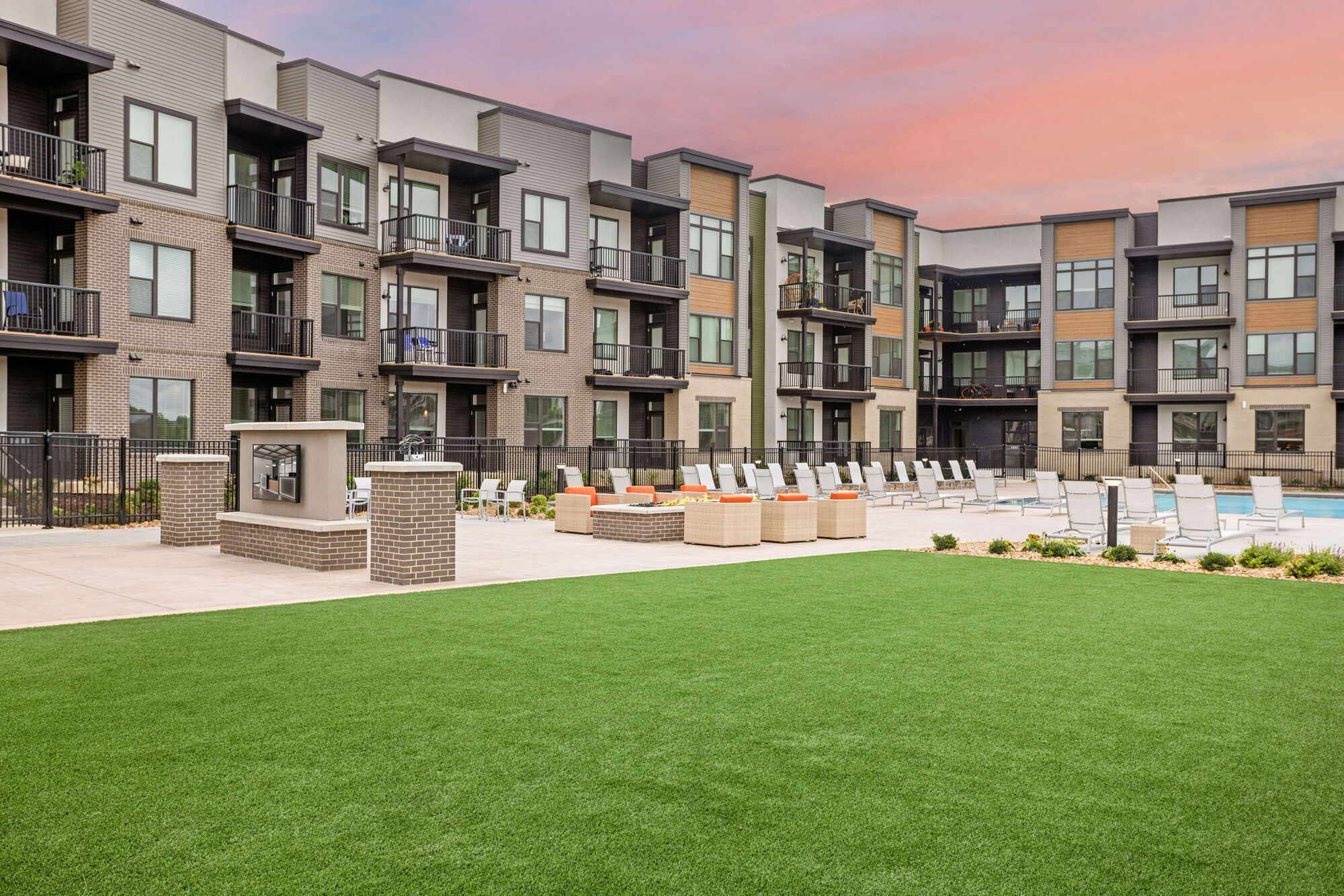 ALTO Apartments of Lenexa Image 9