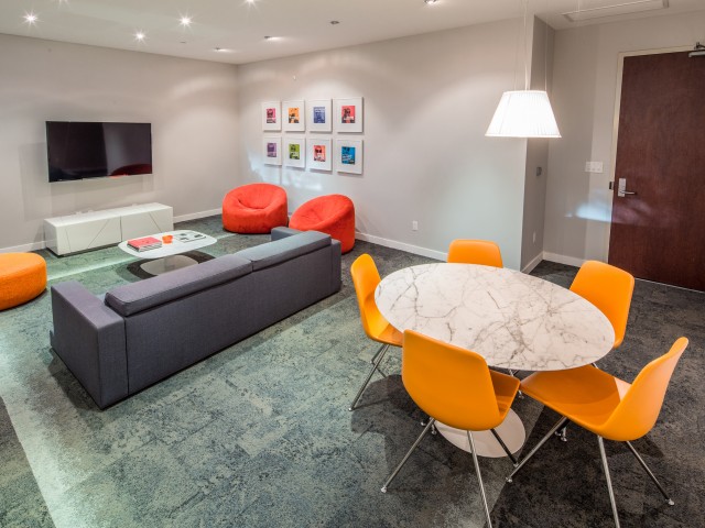 Wilshire Margot Image 5