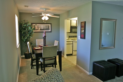 Hillside Court Image 7