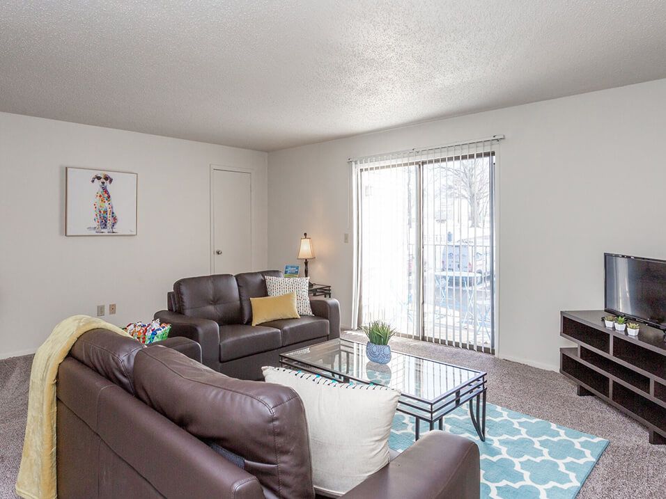 Eagles Pointe Apartments Image 2