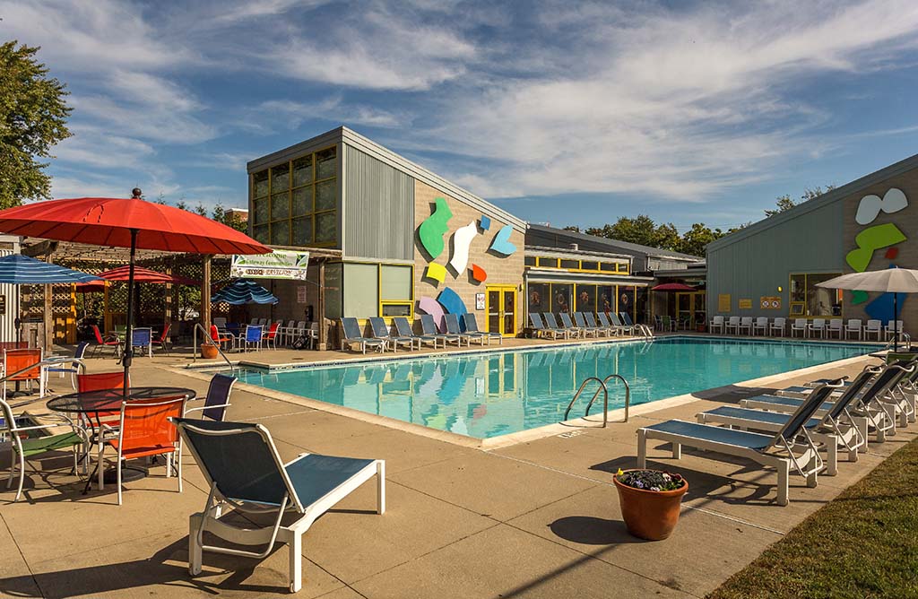 Gateway Towers Apartments Image 1