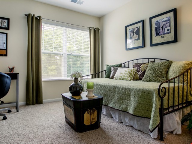 Water's Bend Image 13