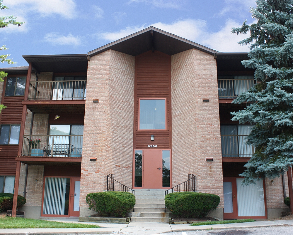 Four Worlds Apartments Image 11