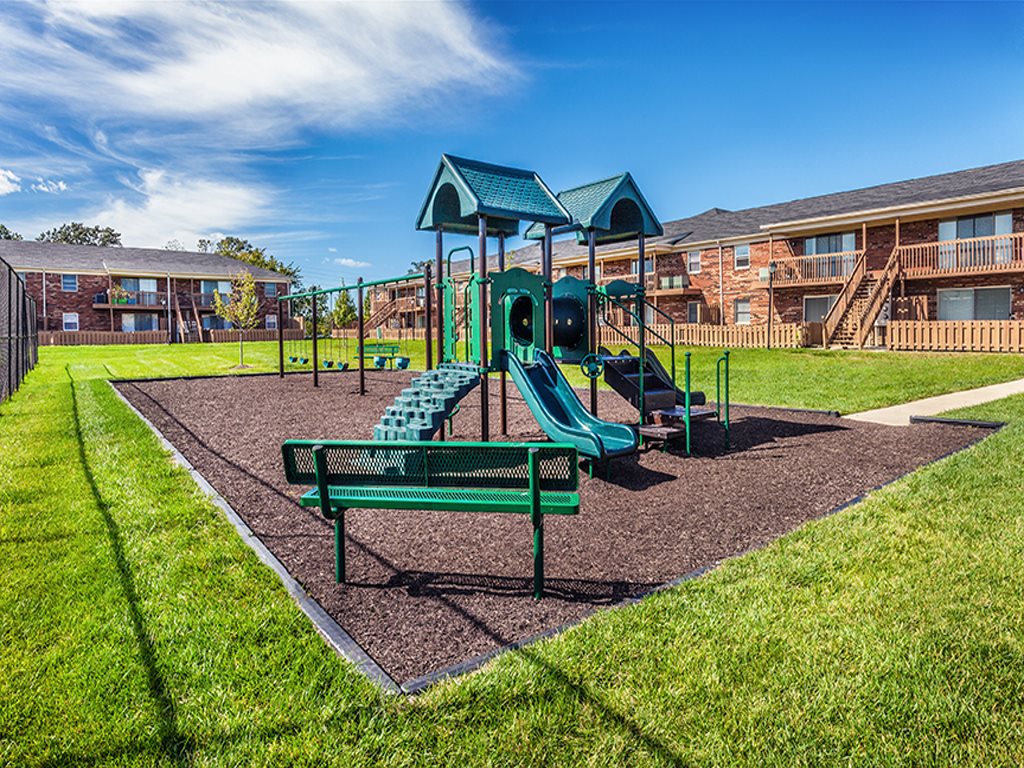 Lake Castleton Image 8