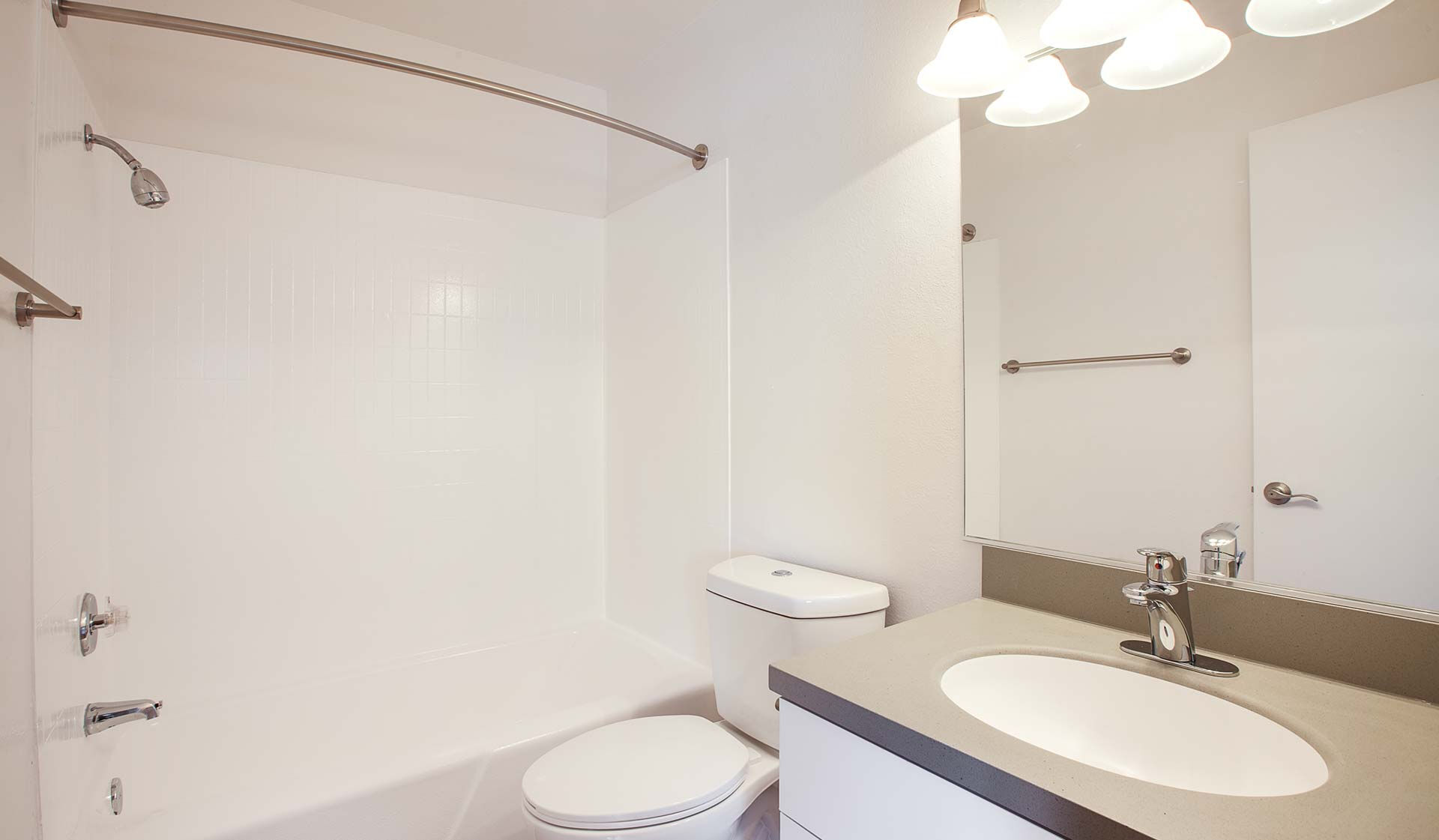 Encasa Norwalk Image 9