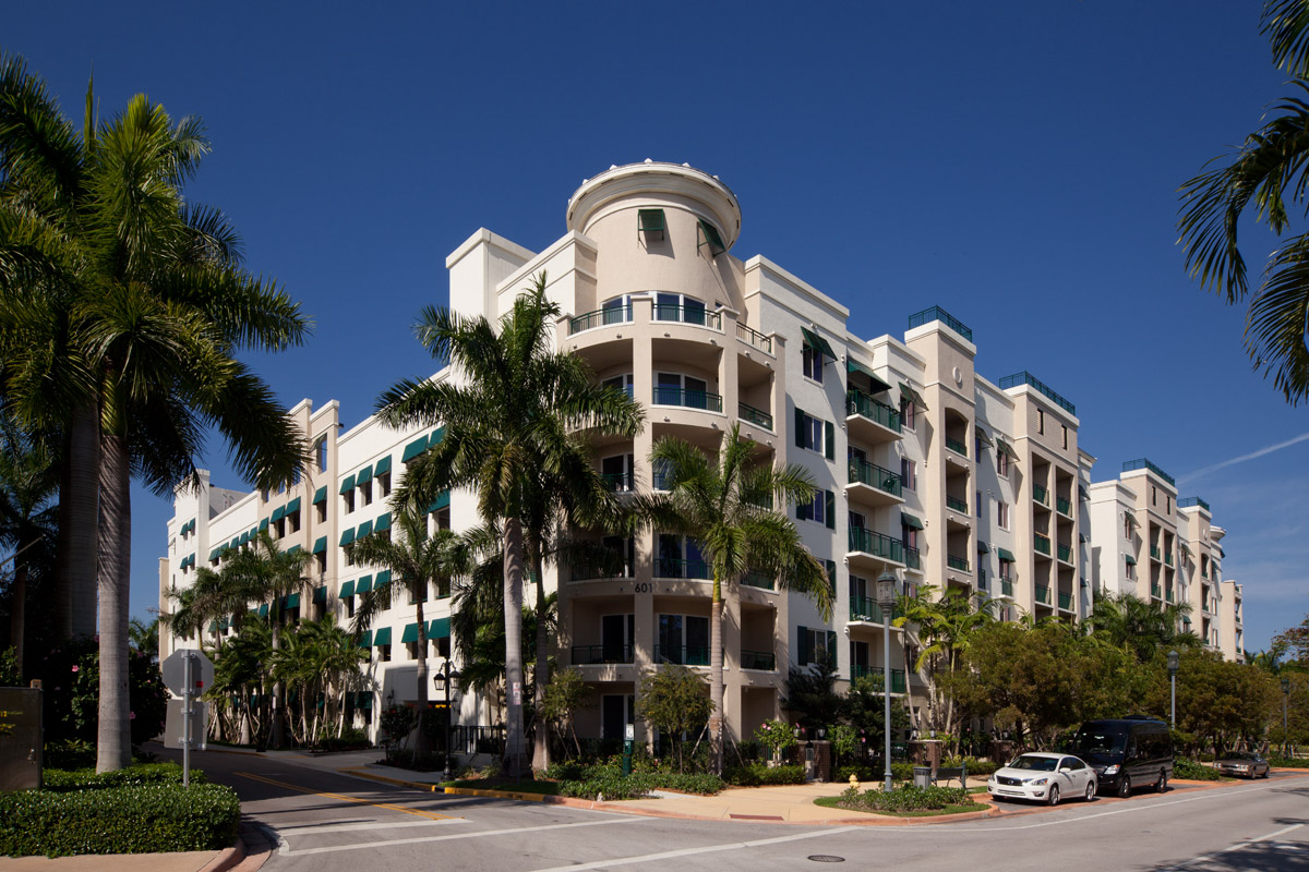 The Manor in Plantation Image 14