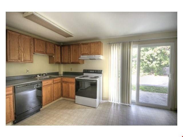 Kitchen with patio access