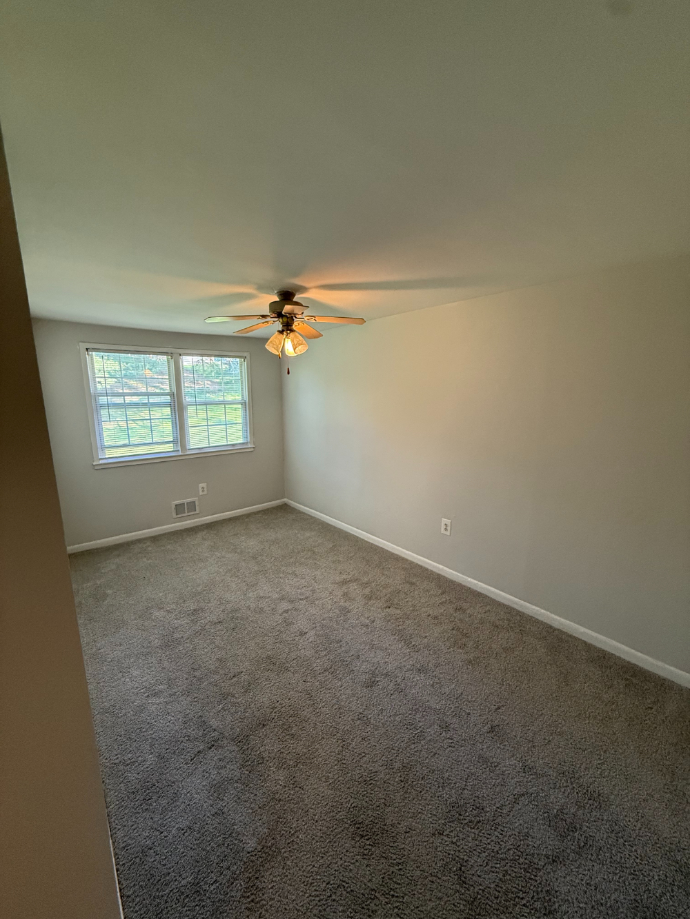 Longview Image 201