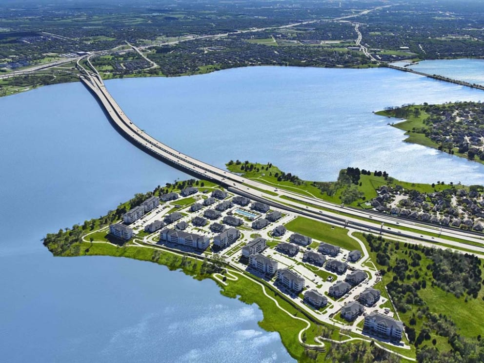 Reveal on the Lake   Image 4