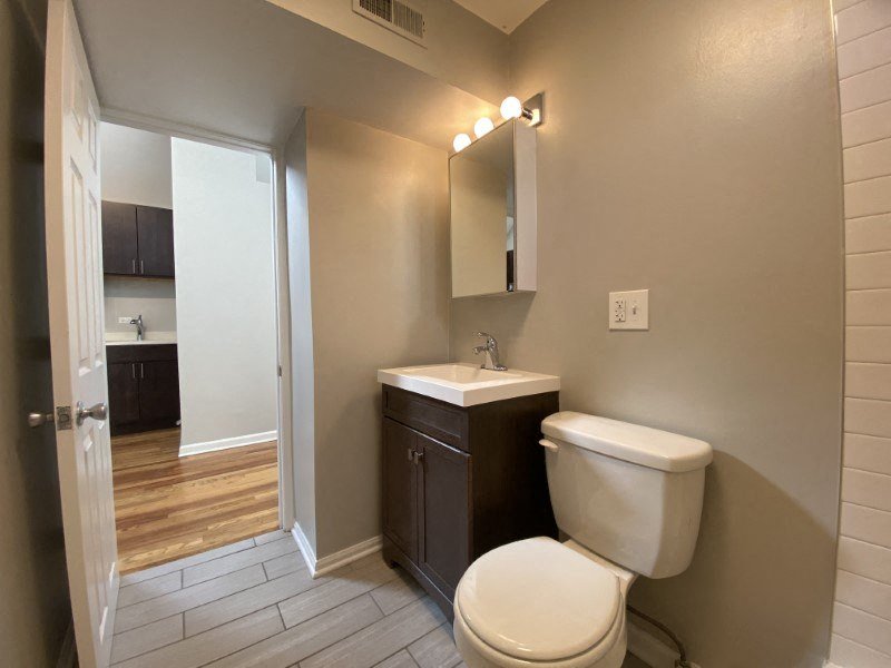 Modern bathroom