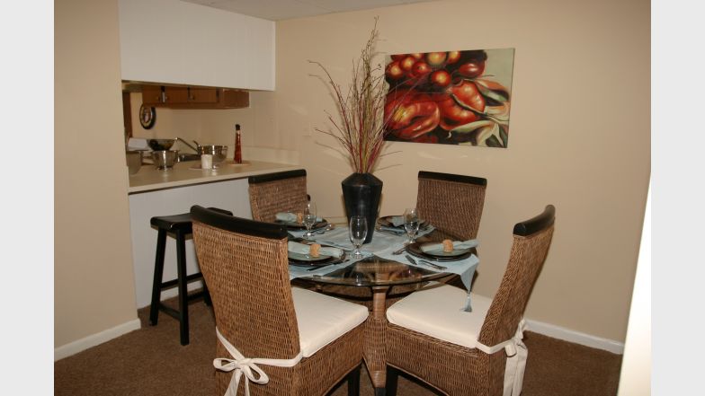 Sunrise on the Green Image 15