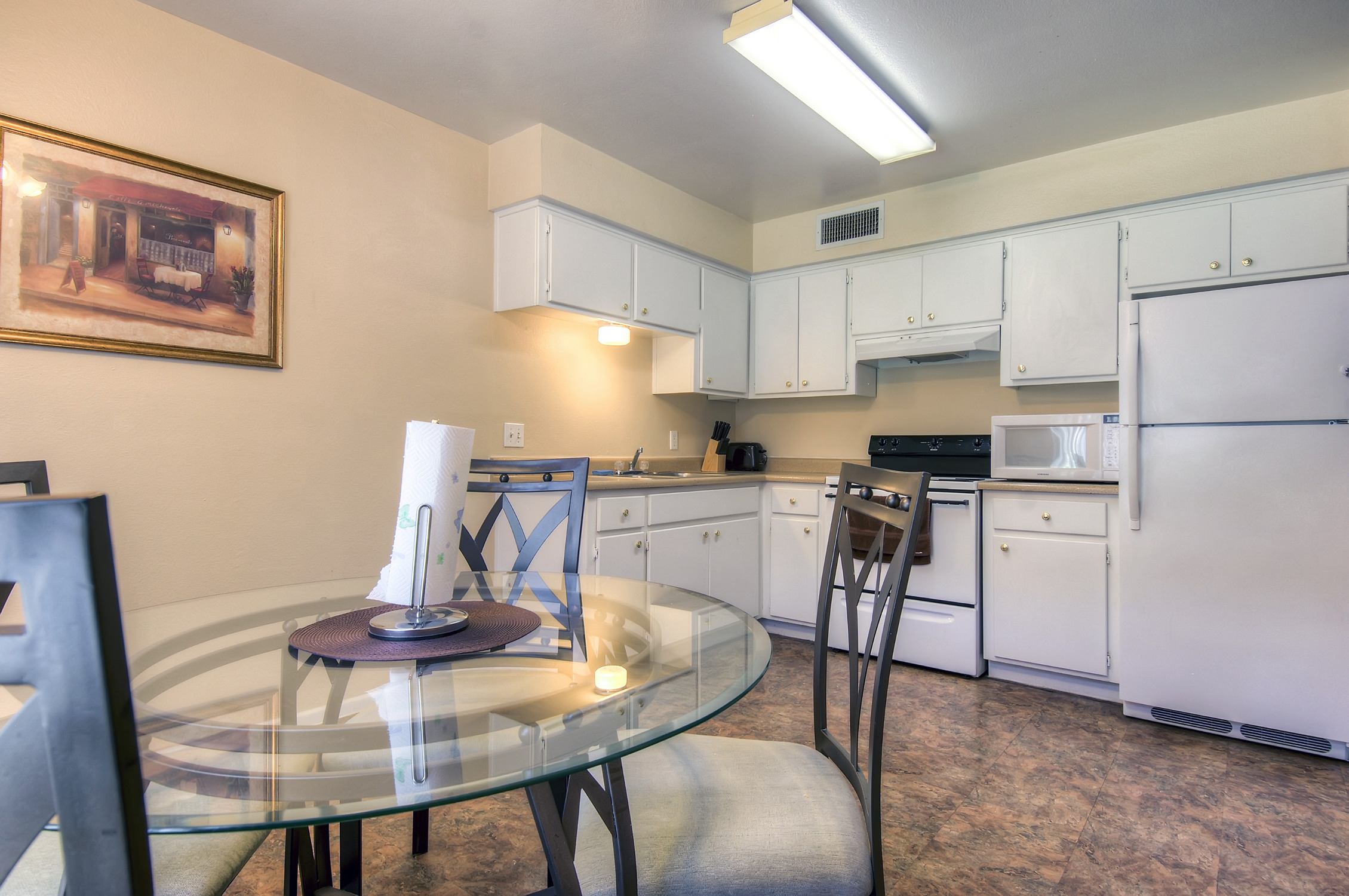 Lothlorien Apartments Image 16