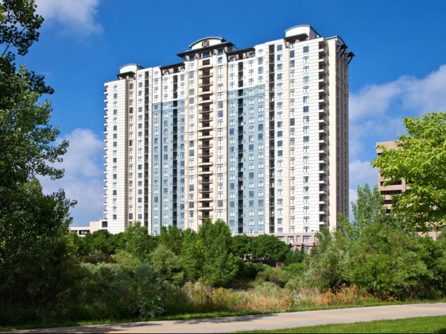 4550 Cherry Creek Image 2