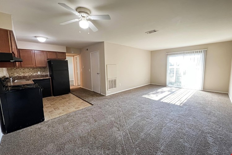 Crown Ridge Apartments Image 15