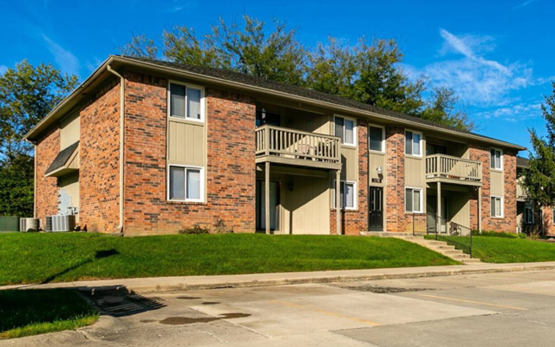 Greenfield Knoll Image 7