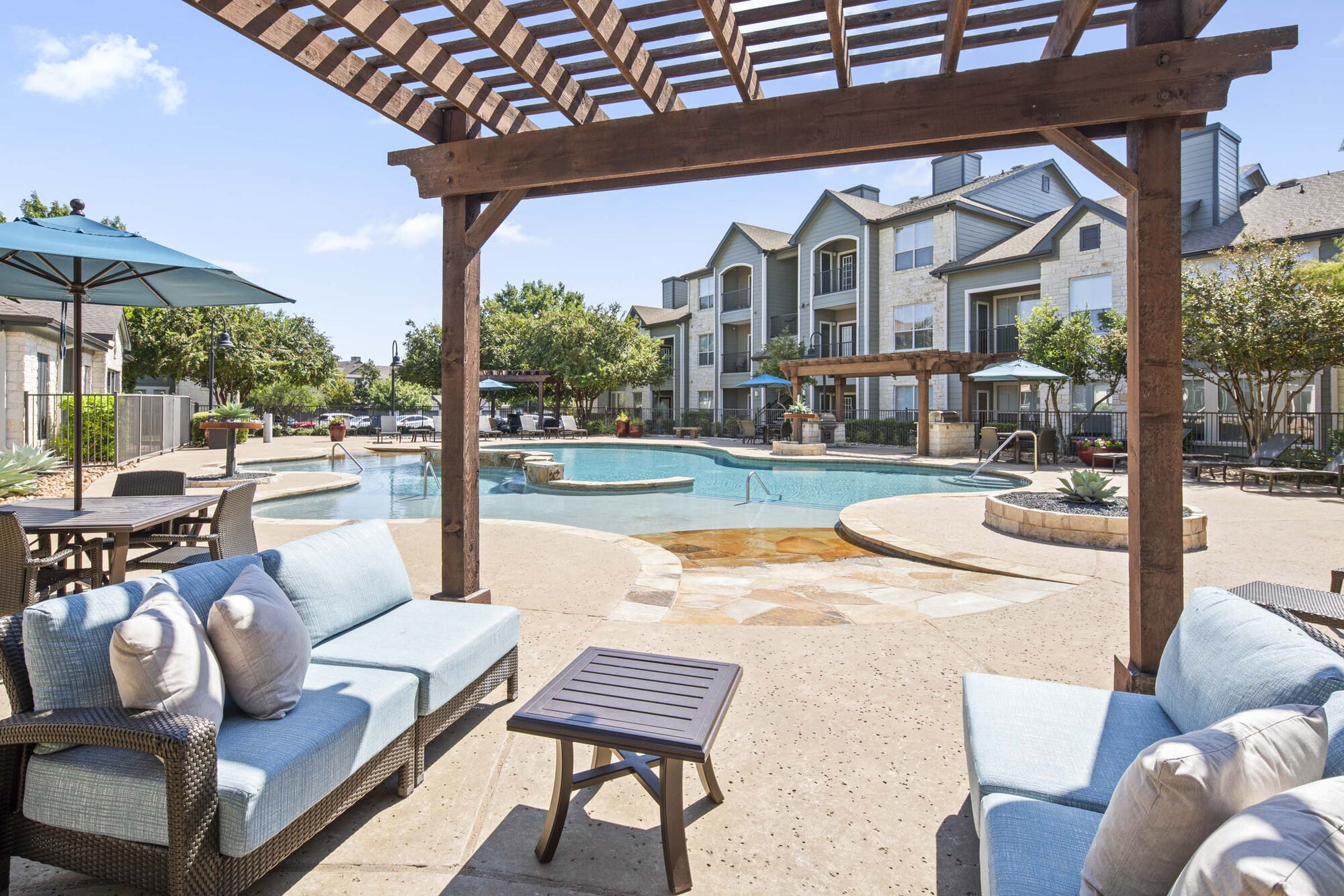 Camden Amber Oaks Image 32