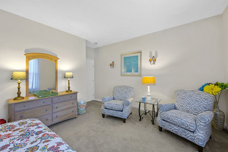 Bishops Gate Image 10