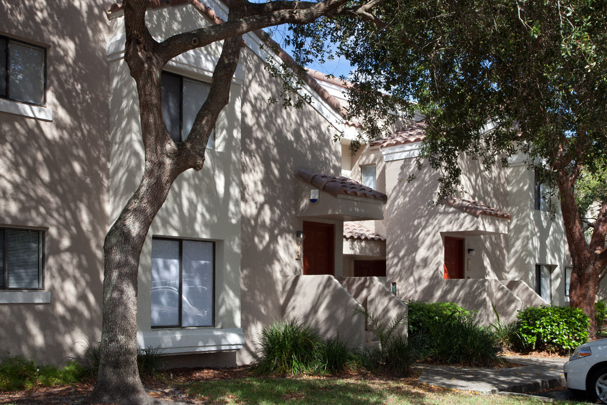 The Waves Apartments Image 14