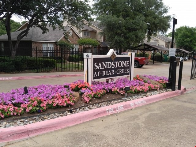 Apartments At Sandstone At Bear Creek Euless