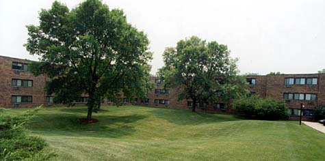 Kings Court Apartments Image 2