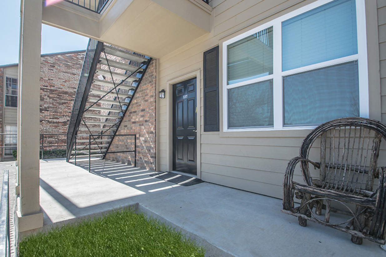 Hunters Court Image 7