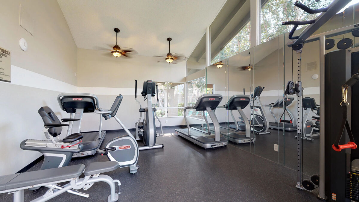 Mountain View (San Dimas) Image 9