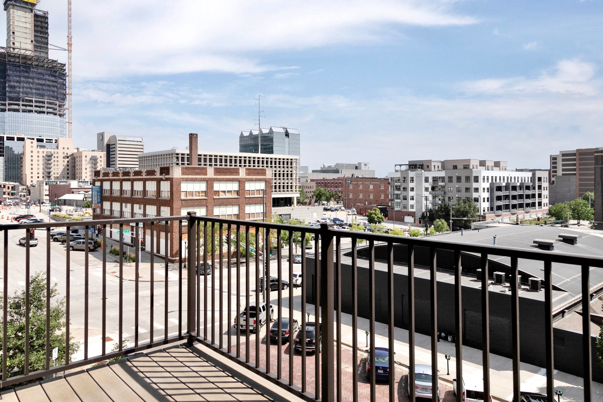 1501 Jackson Image 8