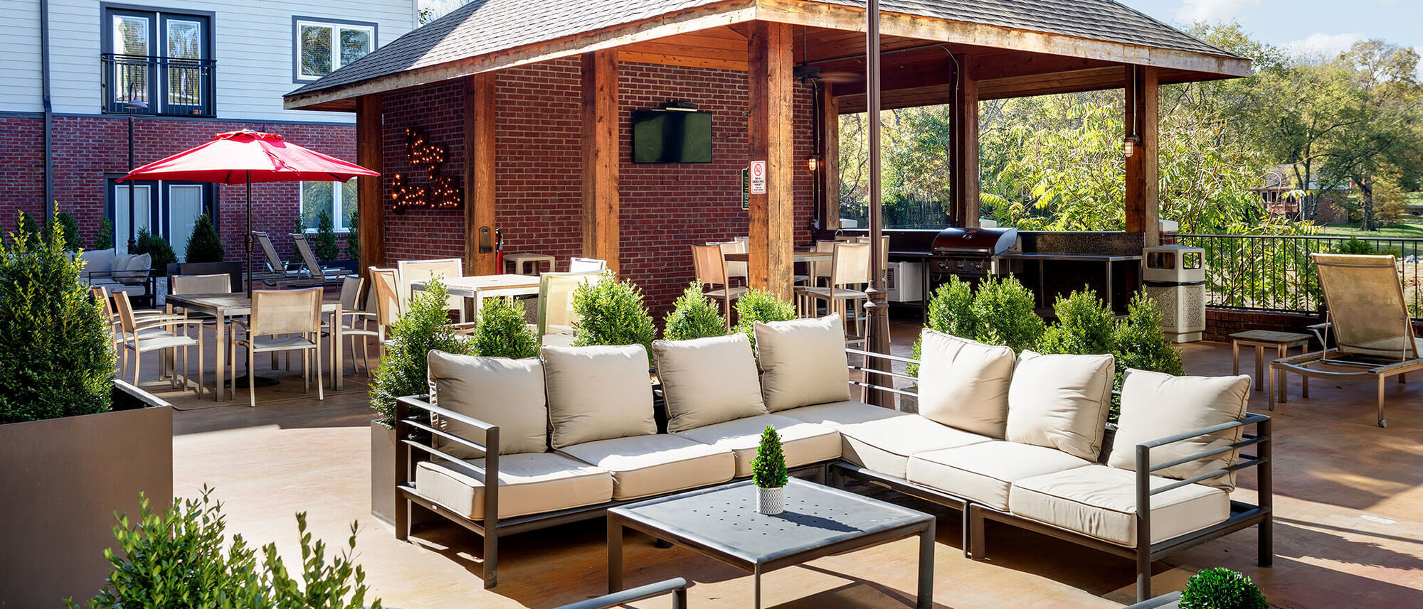 Village Green Hills Image 4