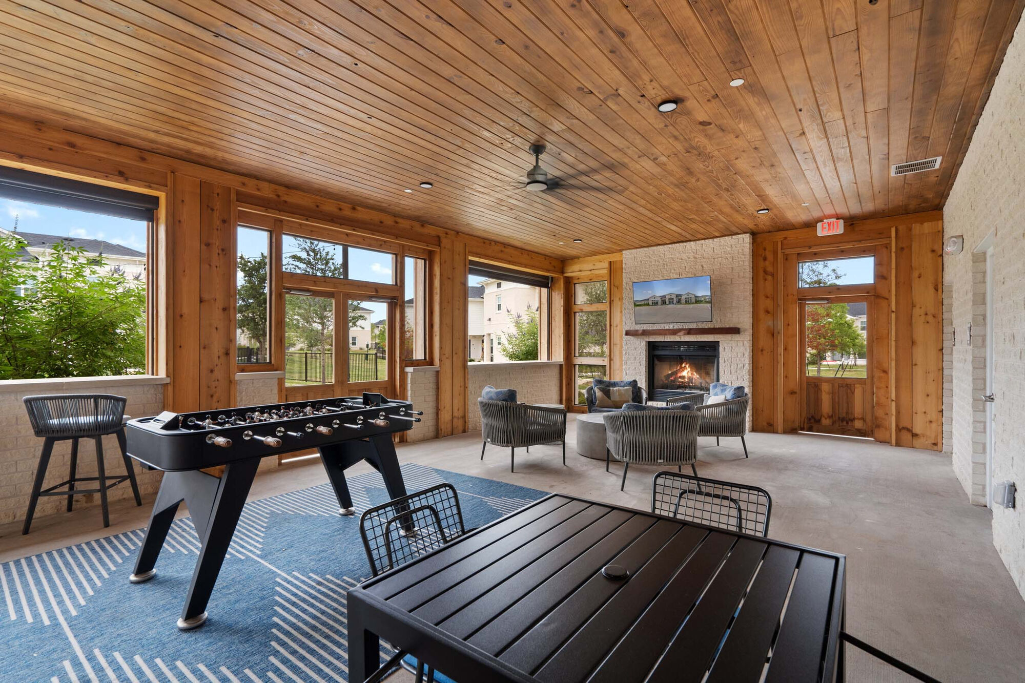 Camden Leander Image 40