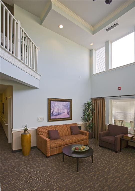 Cameron Court Image 2