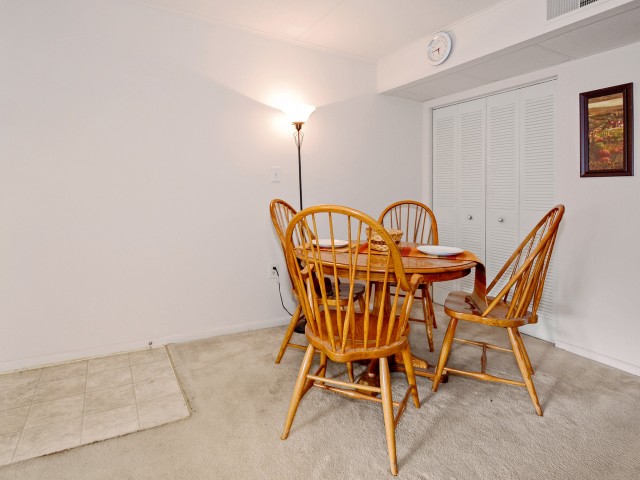 Park Court Apartments Image 7