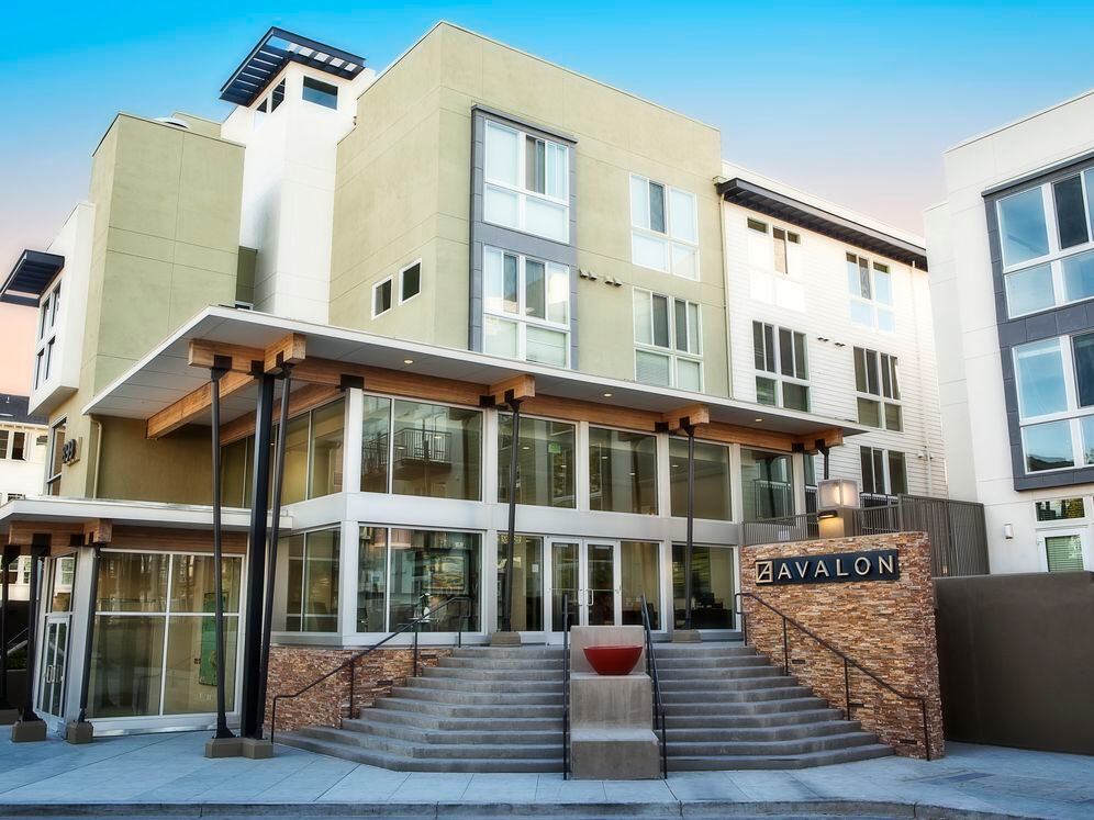 Leasing Office Entrance