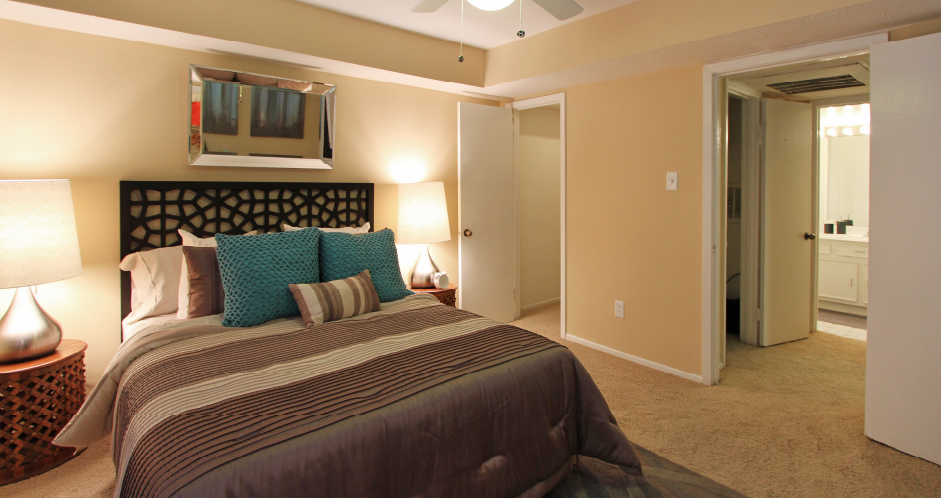 Waters of Winrock Apartments Image 15