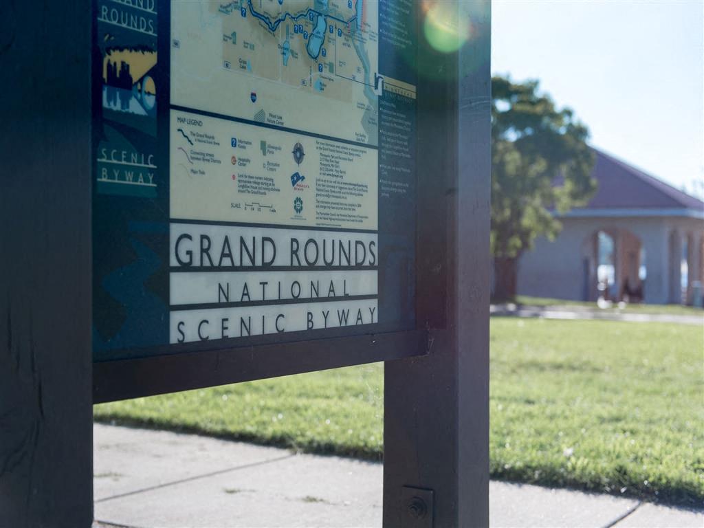 Foundry Lake Street Image 27