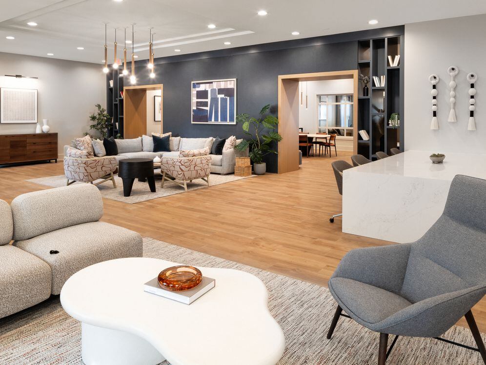 Lobby and leasing area with lounge seating