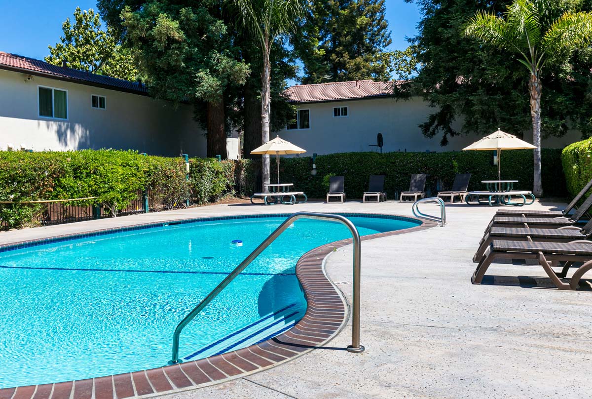 Dry Creek Apartments  Image 1