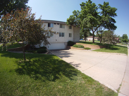 10000 Nicollet Image 2