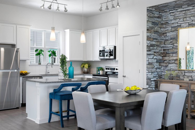 Trailside Oaks Image 8