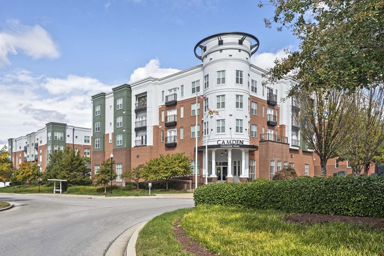 Camden College Park Image 47