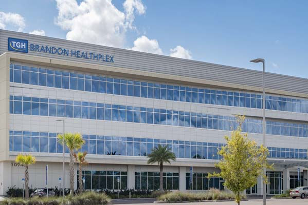 Camden Royal Palms Image 28